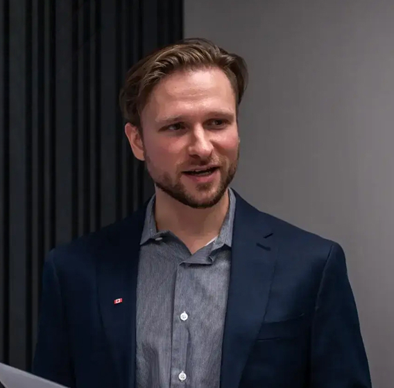 Ceo